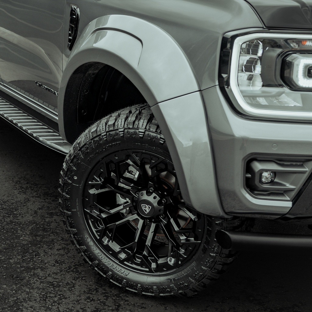 Ford Ranger 20" Predator Scorpion black alloy wheel