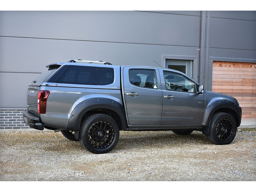 Isuzu D-Max 2017- Alpha Type-E hardtop