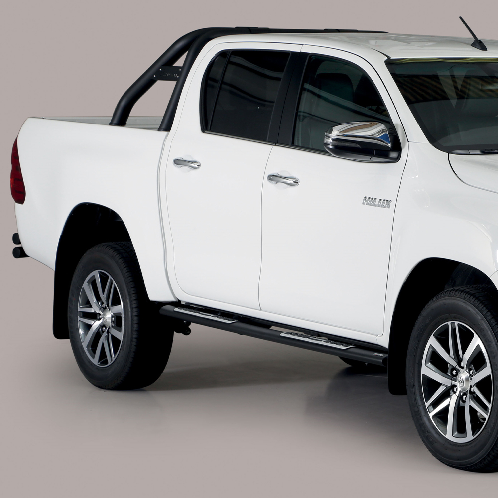 Toyota Hilux (including Invincible X) double cab 2018- black sidebars oval mach
