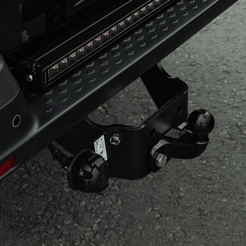 VW Amarok 2023- Heavy duty fixed flange tow bar