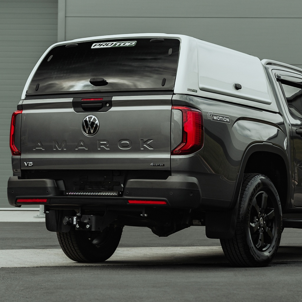 VW Amarok 2023- ProTop gullwing canopy with glass rear door in clear white