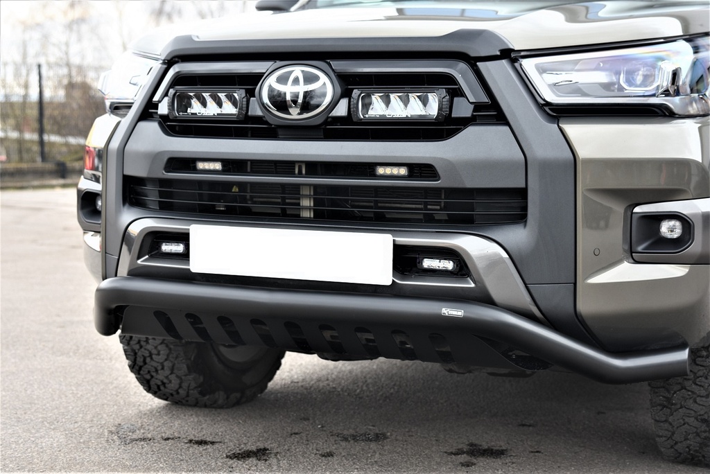 Toyota Hilux 2021- spoiler bar with axle plate in stainless