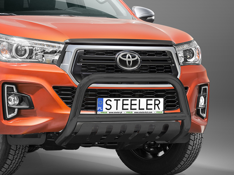 Toyota Hilux Invincible X 2018- black A-Bar with axle plate