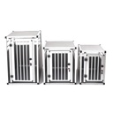Lightweight dog box with single door