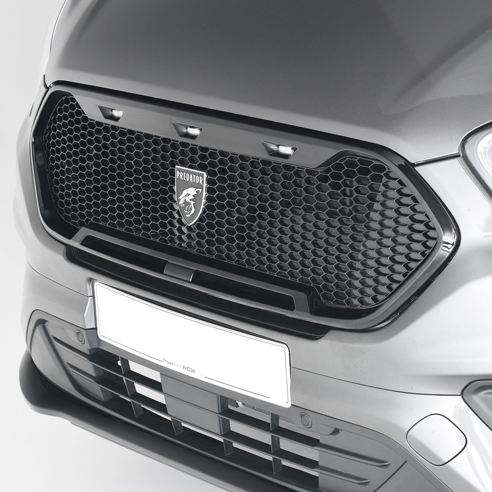 Ford Transit Custom Ford gloss black Predator grille 2018-