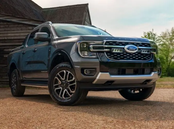 Ford Ranger  Platinum 2023+ LAZER Triple-R 750 integration kit