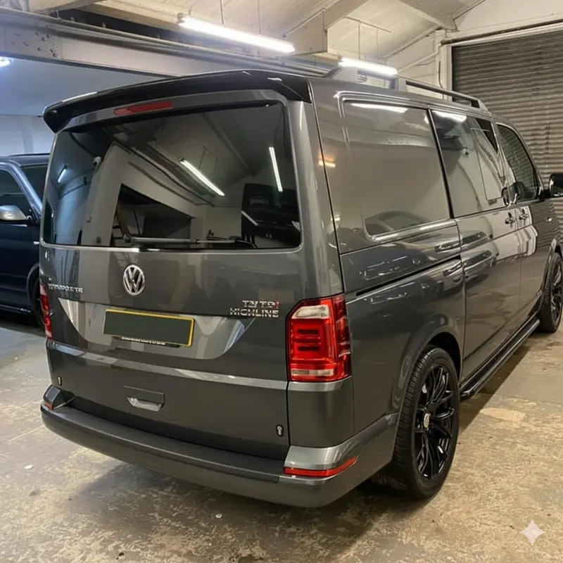 Roofspoiler zwart glanzend VW T5/T6/T6.1 (volledige achterklep)