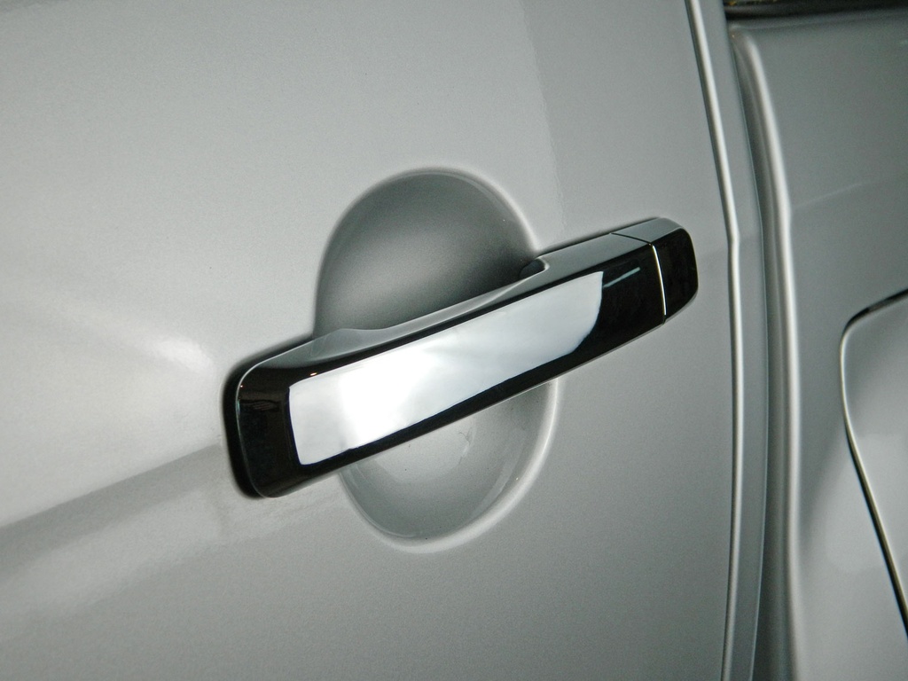 Isuzu D-Max 2012-2020 Chrome door handle covers