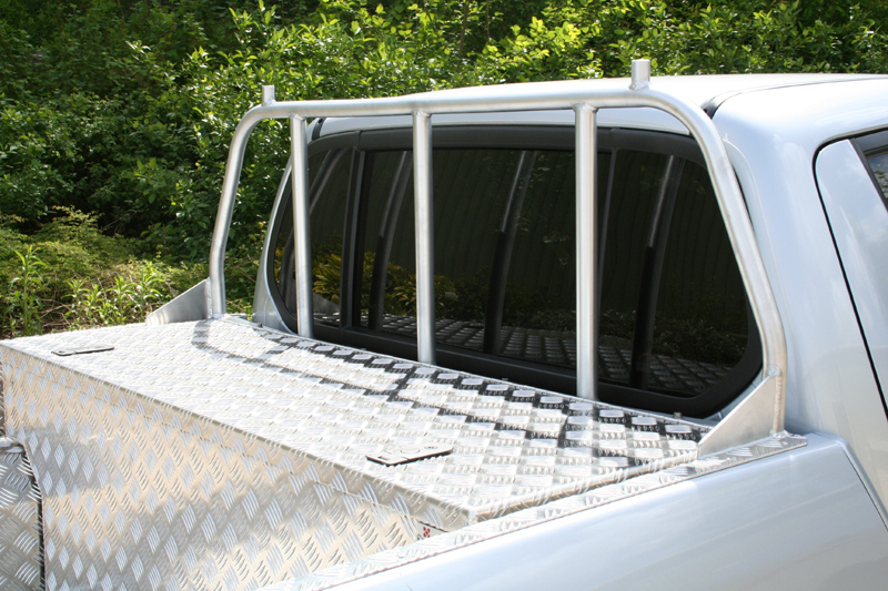 Isuzu D-Max 2012-2020 Alloy ladder rack/window guard