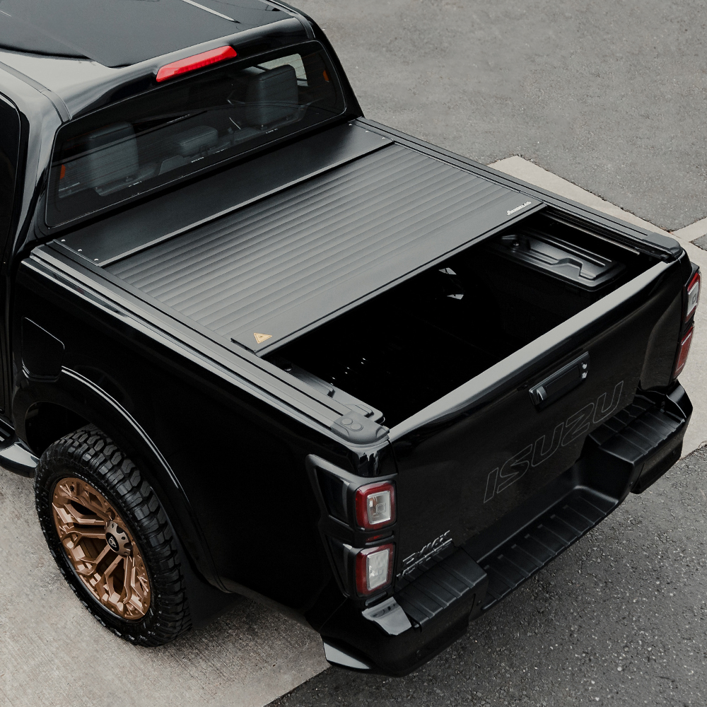 Isuzu D-Max 2021- Black Aeroklas E-Roll roller shutter with touch 'N' Go technology