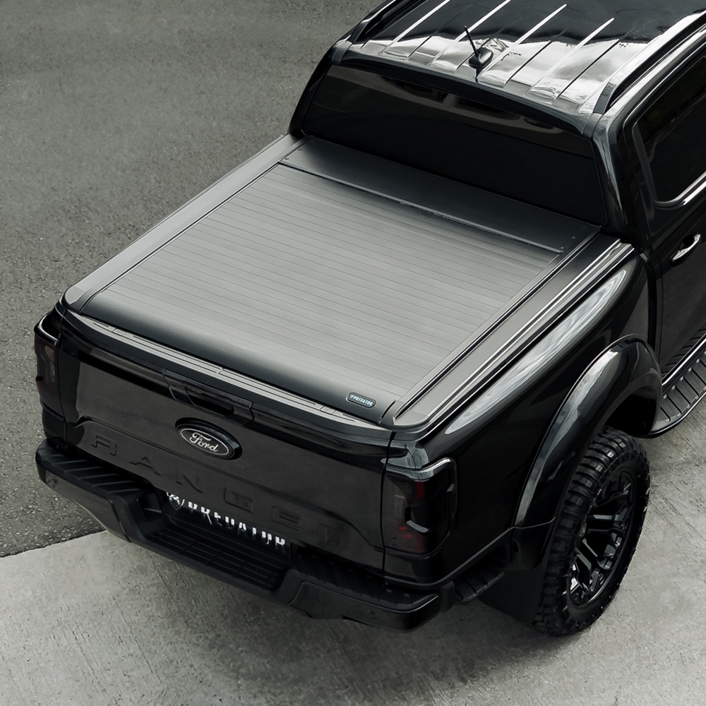 Isuzu D-Max 2021- Black Predator Electric roller shutter