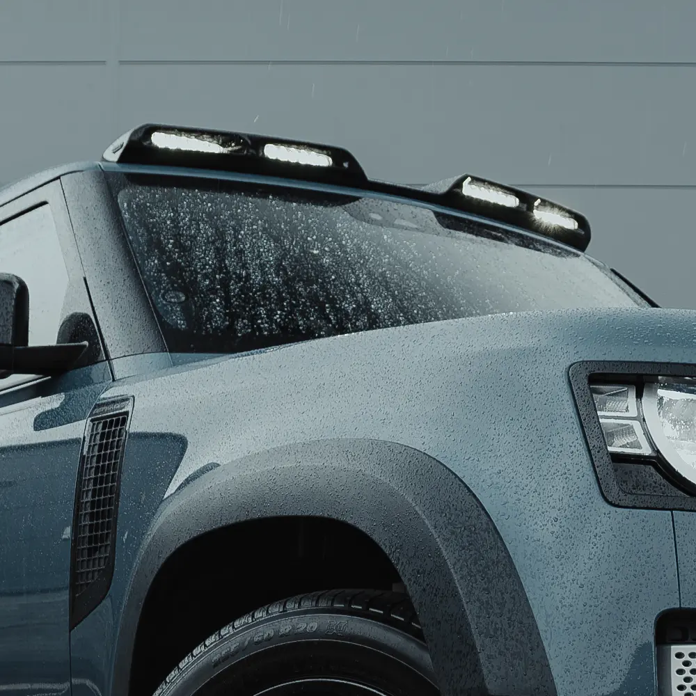 Defender 20- rooflight gloss black