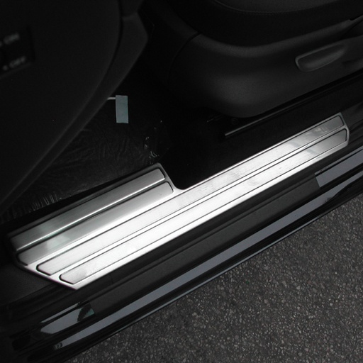[4M-AMAR1SSSGINT#] VW Amarok 2011-2020 Brushed stainless steel door sill protection